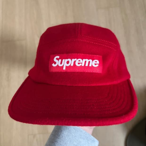 슈프림 모자 정품 (시착만 해봄) 