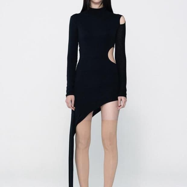오늘만 할인 bonnae turtleneck cut out dress