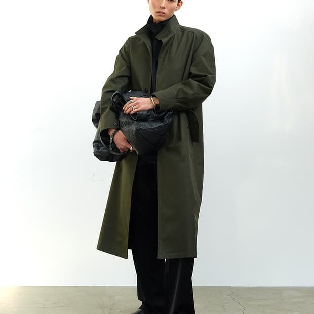 1 알렌느 하이넥 밀리터리 코트 올리브 미시착 새제품 판매