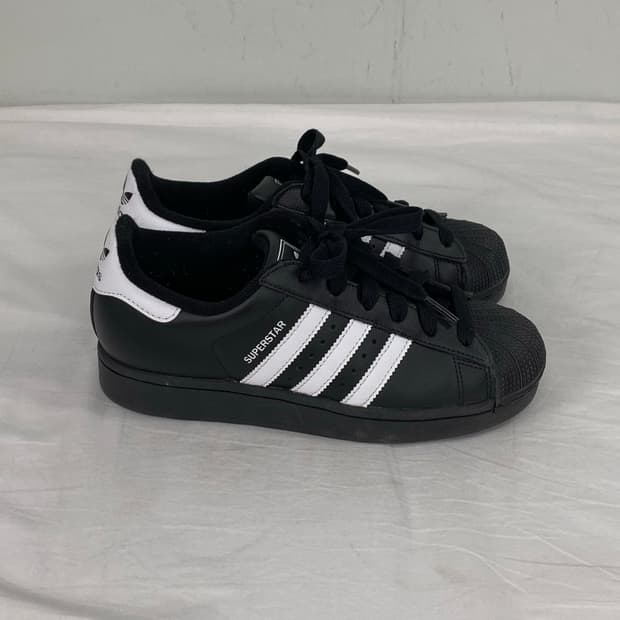 아디다스 슈퍼스타 2 블랙 화이트 240