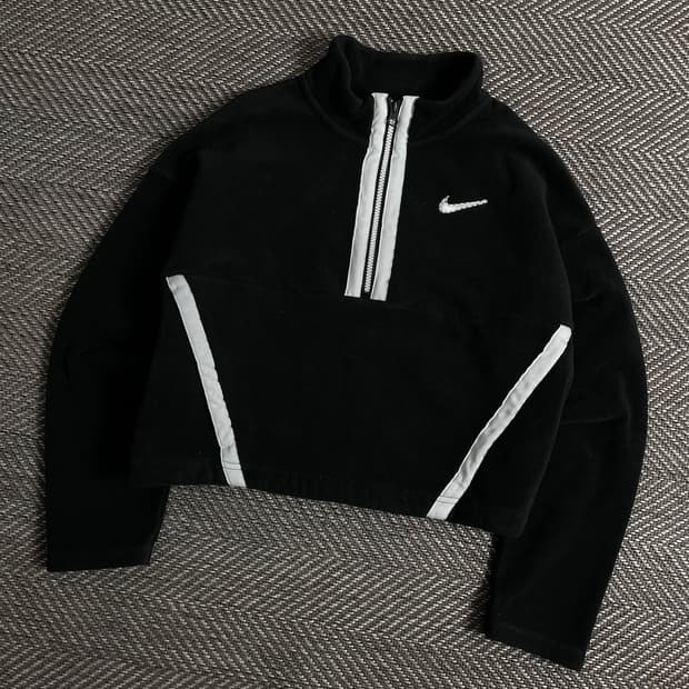 나이키 신형 크롭 플리스 풀오버 아노락y 2936