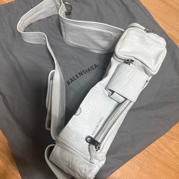 발렌시아가 슈퍼비지/수퍼비지 xs 화이트