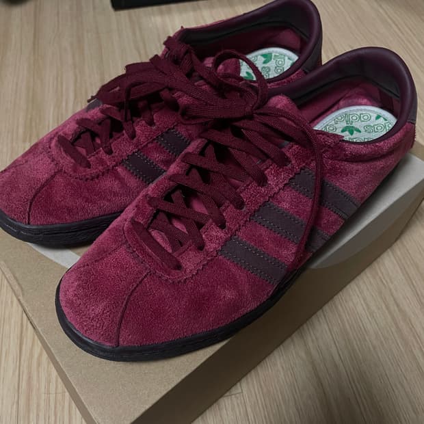 아디다스 토바코 버건디 270