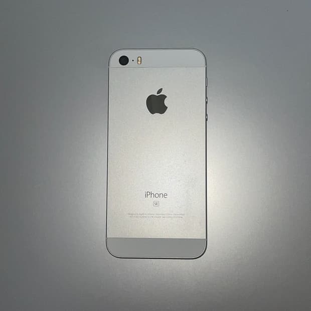 아이폰 SE 실버 128GB