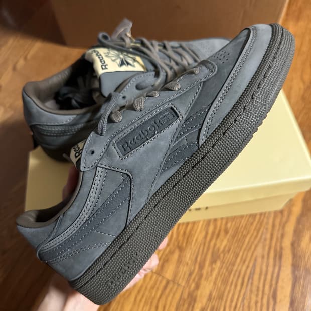 [255] 리복 카키스 클럽C 새상품