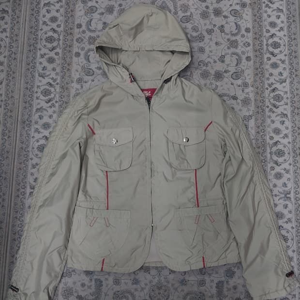 (새상품) 버켄스탁 바람막이 66