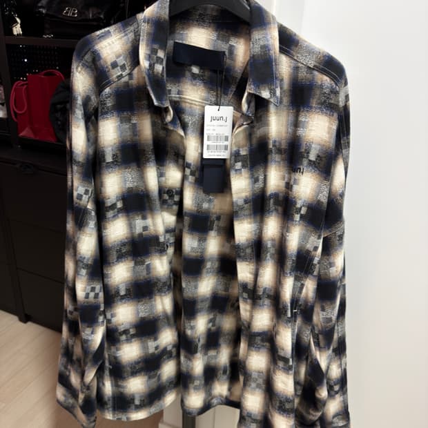 준지 25fw 자카드 패턴 셔츠 52 미착용 새상품 jc5864pc0p