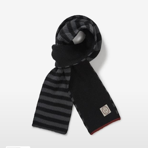 카락터 Striped knit muffler