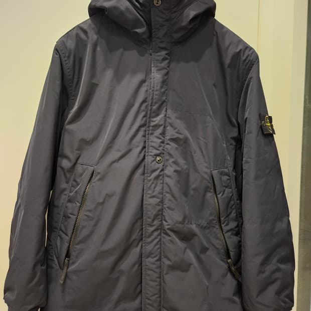 스톤아일랜드 마이크로 트윌 후드 자켓 (L사이즈)