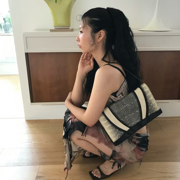 vintage pattern chain bag