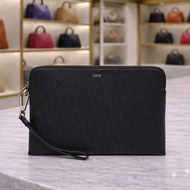 [A급] 디올 오블리크 갤럭시 파우치 판매합니다!!!