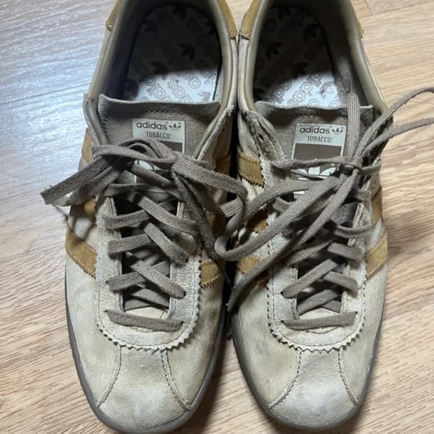 아디다스 토바코 브라운