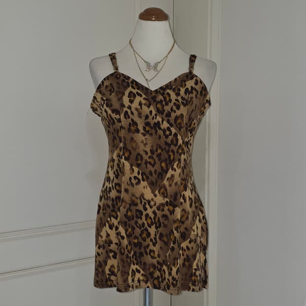 일본빈티지)오네갸루 y2k 레오파드 대장 호피 글리터 브라운 롱슬리브리스