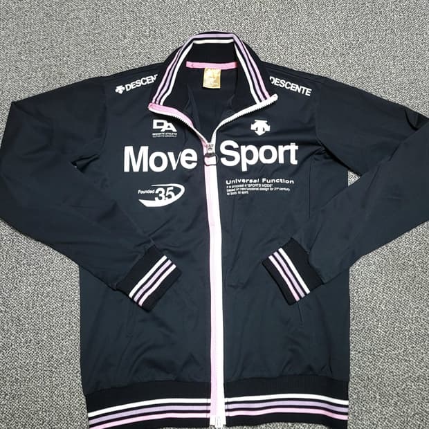 데상트 Move Sport 블랙 핑크 트랙 자켓S