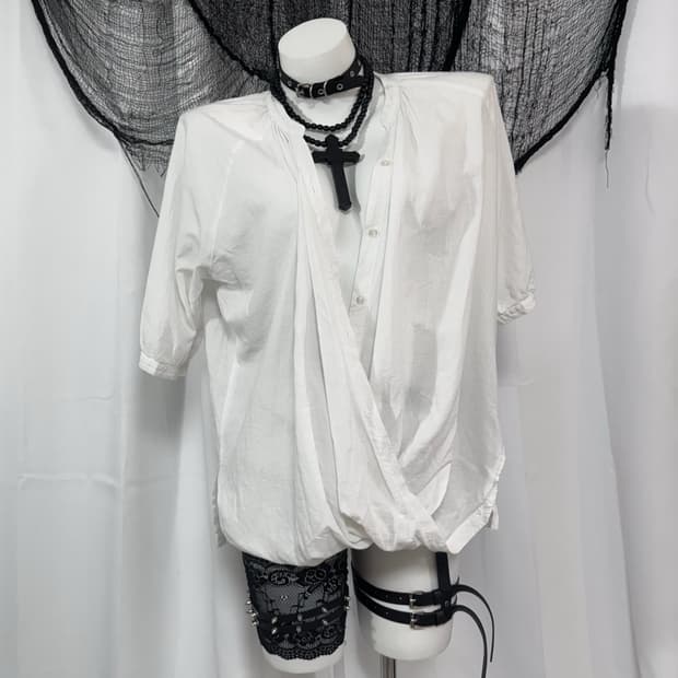 detail shirts