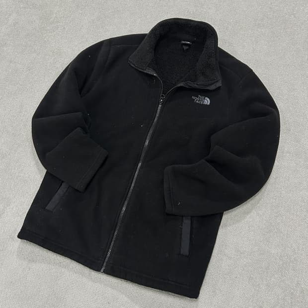 노스페이스 검정색 신형 플리스 집업 m