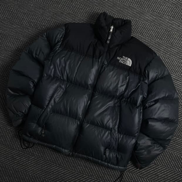 노스페이스 레트로 눕시 다운 푸퍼 패딩 그레이 y 3961