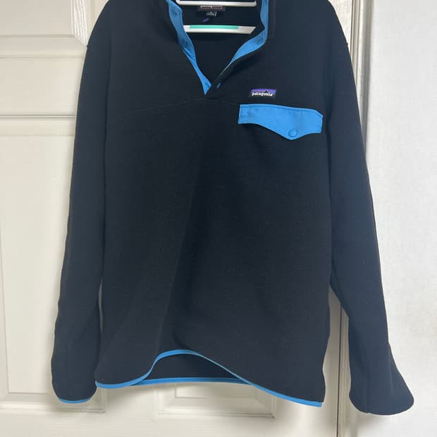 신칠라 라이트웨이트 풀오버 블랙