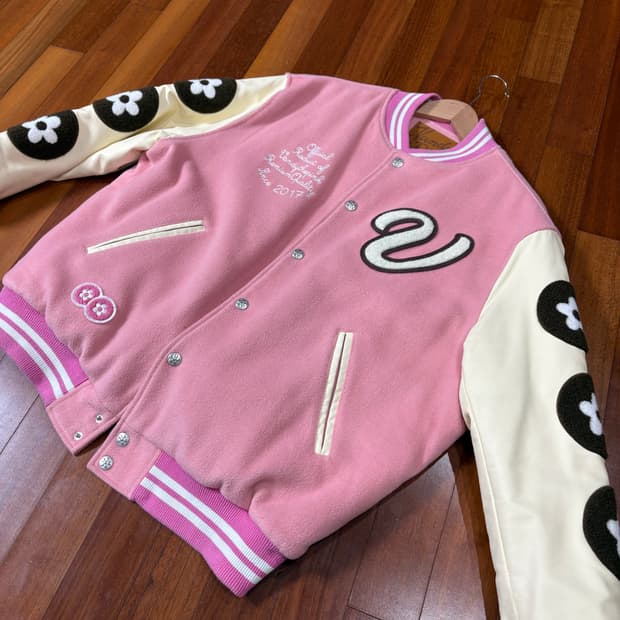 반디더핑크 바시티 자켓 아이스크림 핑크