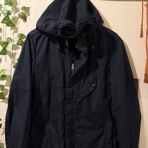 (L) CP컴퍼니 다크네이비 고글자켓 