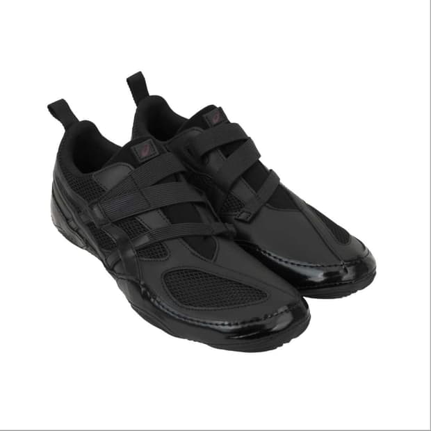 아식스 x 이세이 미야케 하이퍼 테이핑 블랙