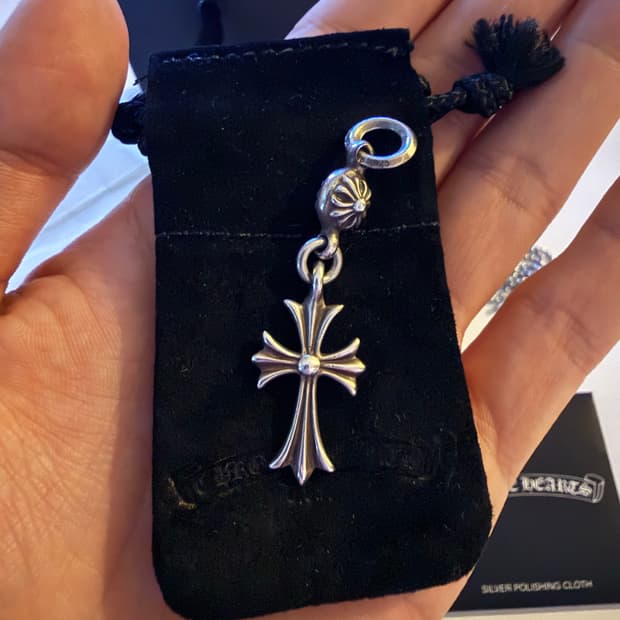 크롬하츠 원볼 타이니크로스 펜던트(마지막가격)