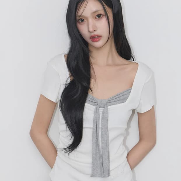 레이어드 리본 타이 티셔츠 화이트