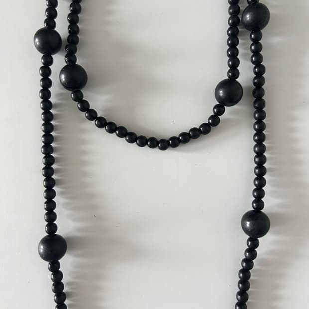 빈티지 흑단 비즈 목걸이