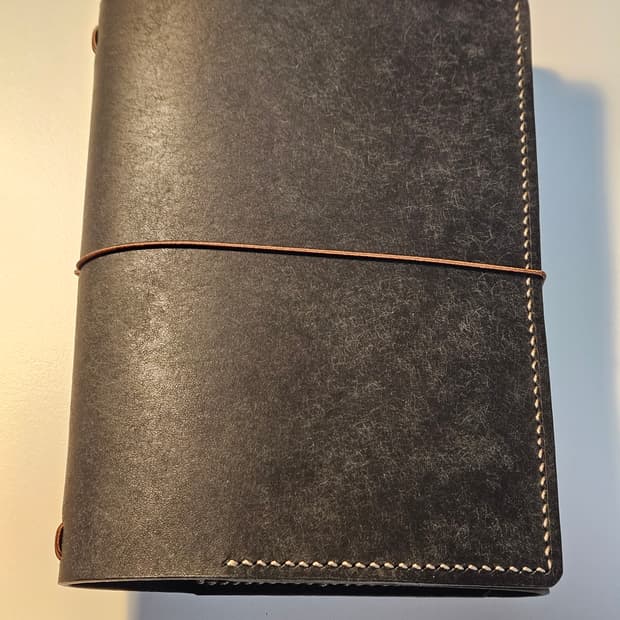 트래블러스 노트 스타일 트라이폴드 가죽 커버 A6