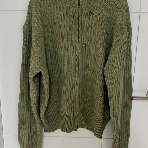 Our Legacy 집업가디건 올리브 105-110사이즈정품