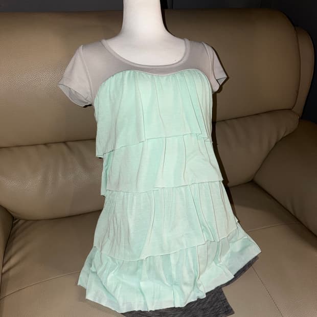 grey + mint can-can frill detail top