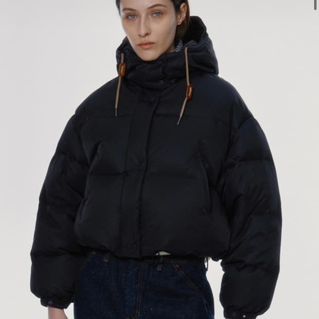 (베이지)낫띵리튼 Pebble cropped puffer 패딩