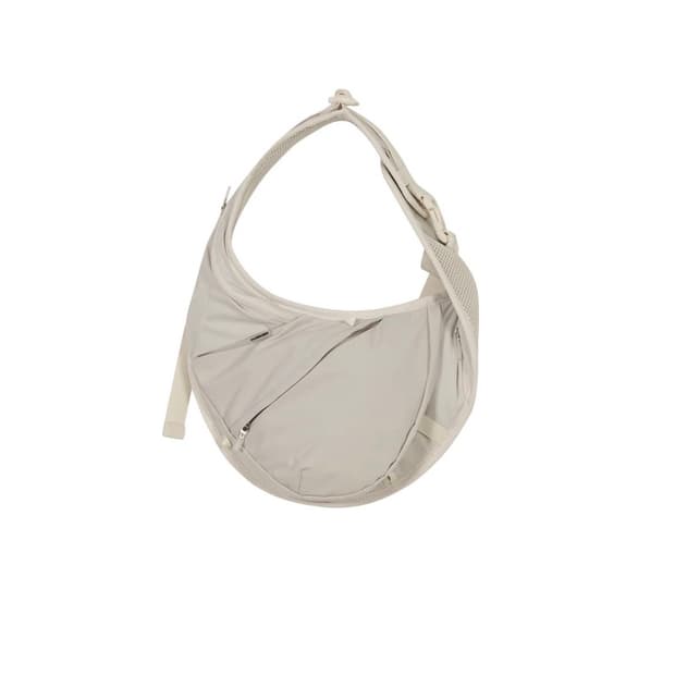 Hyein Seo Sport Pack bag 혜인서 백