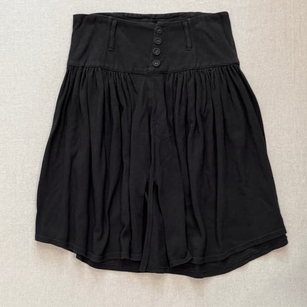 캐피탈 와이드 큐롯 스커트 팬츠