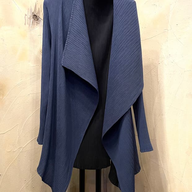 아르마니 꼴레지오니 레이어드 플리츠 가디건 55~66