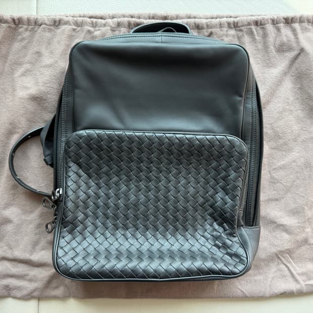 보테가 베네타 멘즈 인트레치아노 나파 백팩