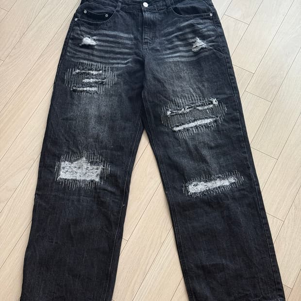 데케트 patched damage wide jeans 32
