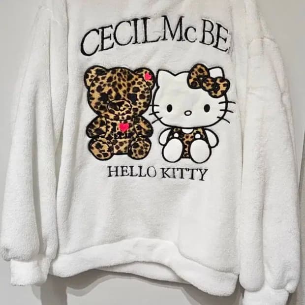 <오늘특가>돈키호테 세실맥비 x 헬로키티 셋업 L사이즈