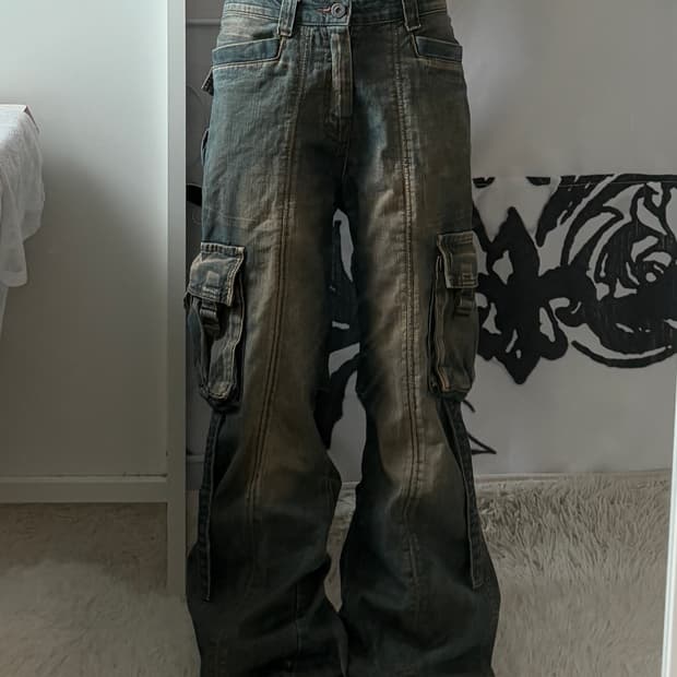 • Vintage washing denim cago pants