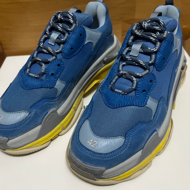 발렌시아가 트리플S 센스 한정 made in italy 새상품(42)