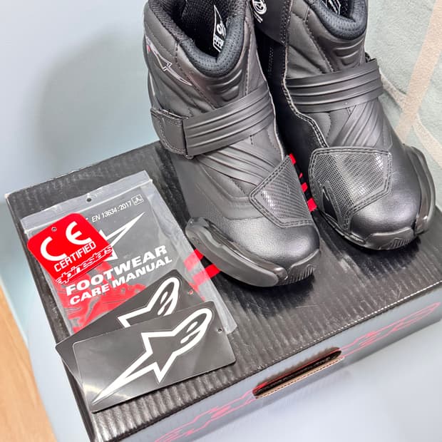 알파인스타 SMX-1 R V2 바이크 부츠