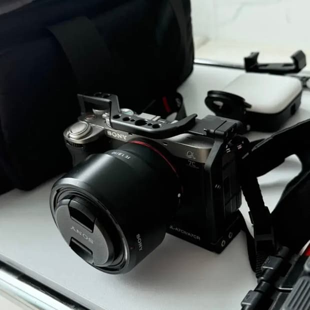 Sony A7C2 + 소니 50mm 단렌즈 + 악세사리