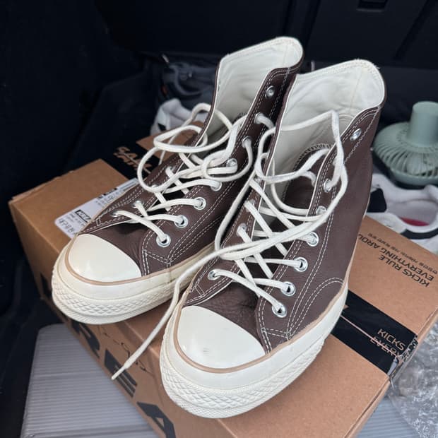컨버스 하이 브라운