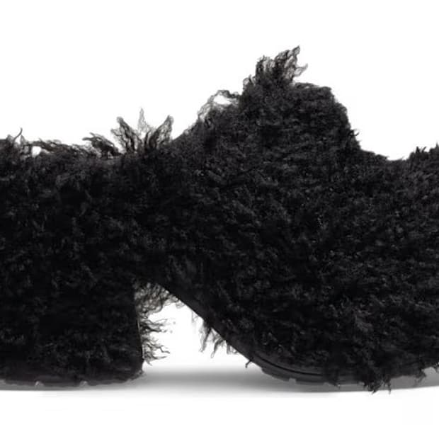 [크록스] 사이렌 샤기 퍼 클로그( 한국 미 판매 제품) 245-250