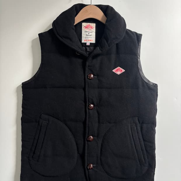 Danton x BEAMS 단톤 x 빔즈 울 다운 베스트 