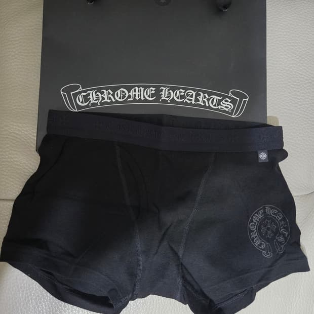 크롬하츠 드로즈 블랙 M (숏기장)