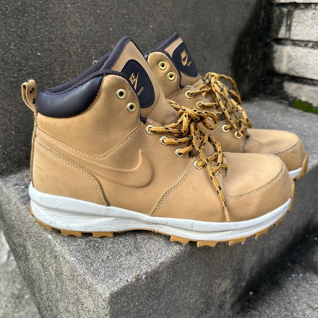 Nike Manoa Leather Brown