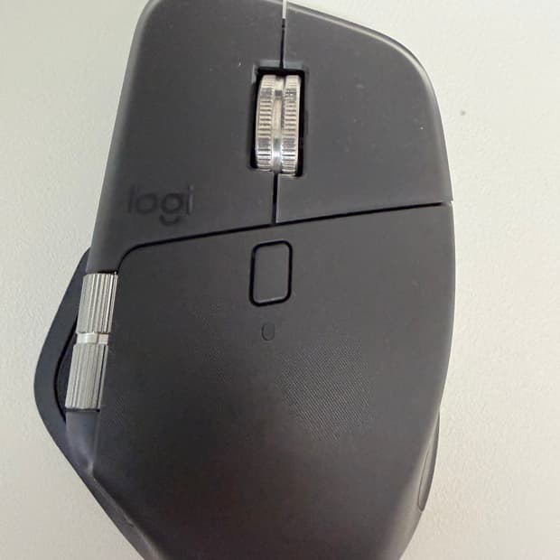 로지텍 MX Master 4