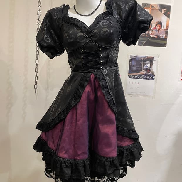 고양이 패턴 아일렛 리본 레이스 레이어드 블랙 원피스 고스 로리 펑크
