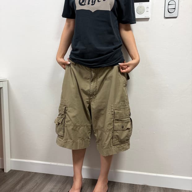 34) 리바이스 y2k 반바지